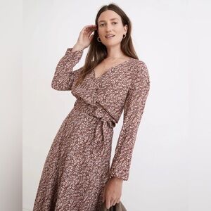 Madewell Tie-Front Wrap Top in Cottage Garden in Vintage Mulberry